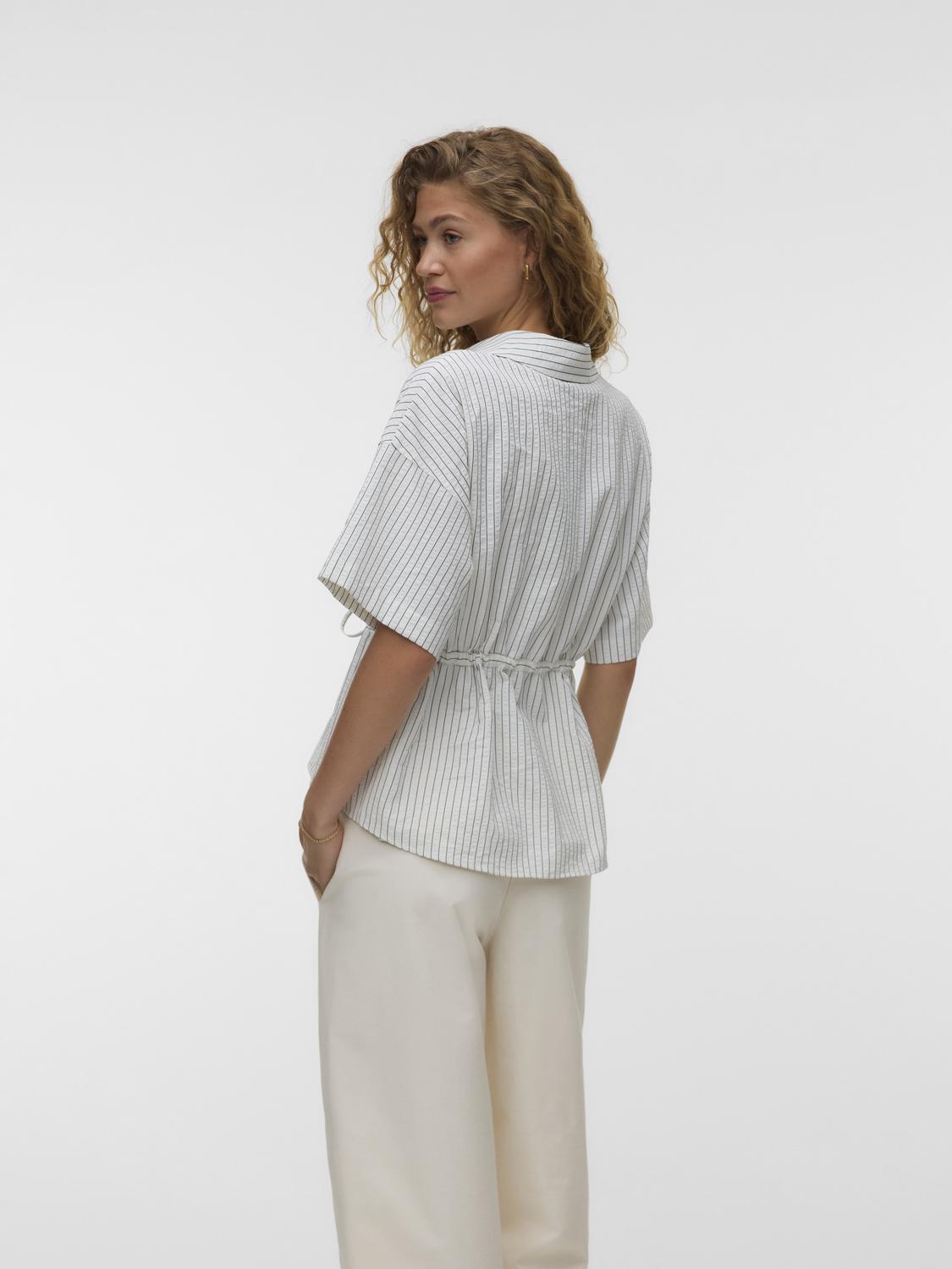 model_shot-back